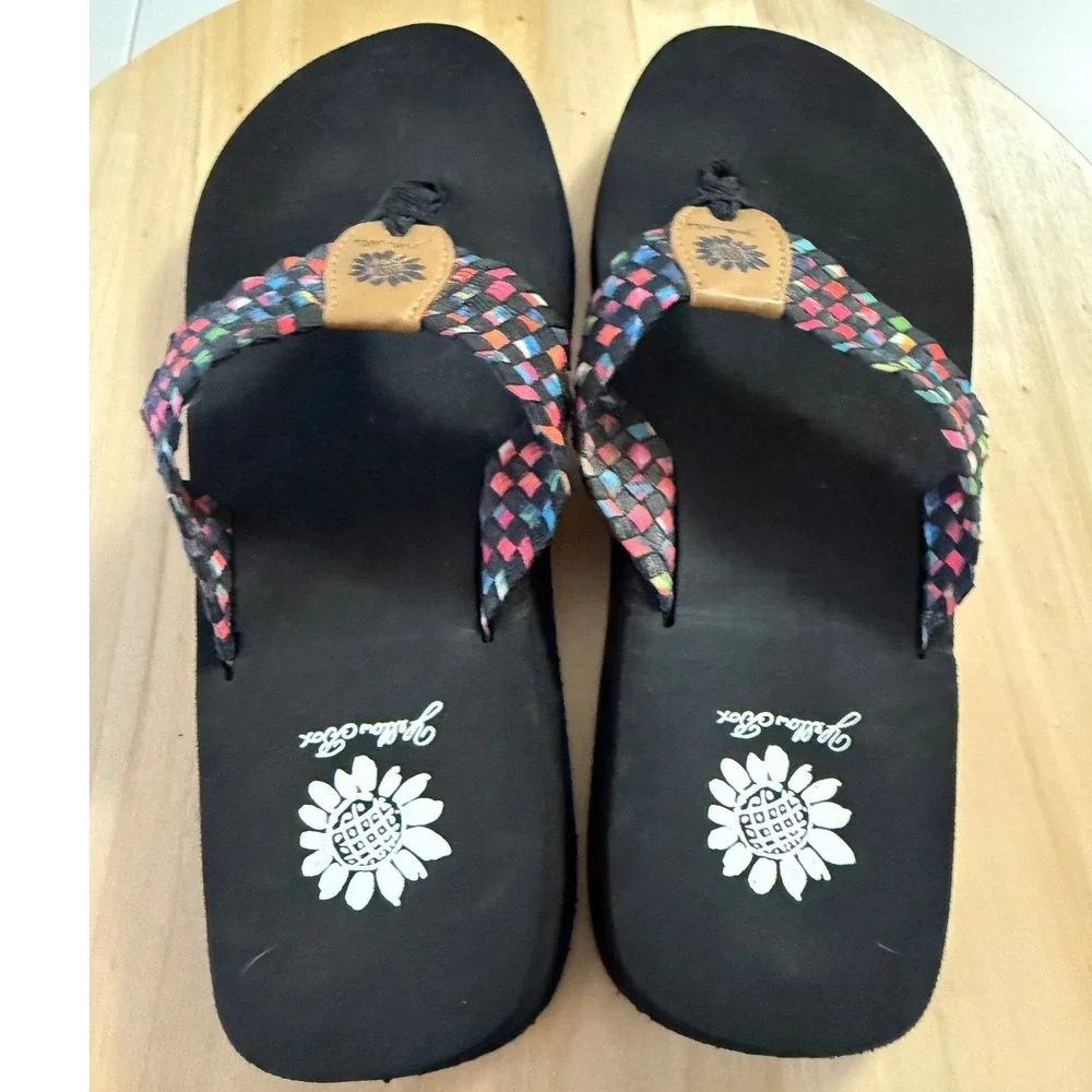 Yellow Box Multi Color Rainbow Woven Strap Flip Flops Sandals Women's Size 8 - Picture 2 of 6